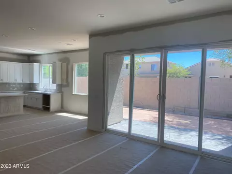 8029 S 6th Dr, Phoenix, AZ 85041 photo 9