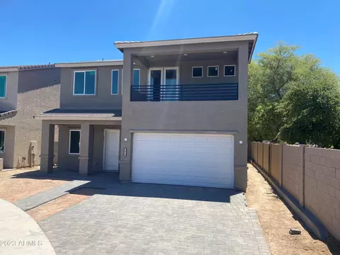 8029 S 6th Dr, Phoenix, AZ 85041