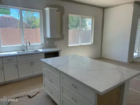 8029 S 6th Dr, Phoenix, AZ 85041 photo 5