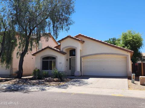 2523 W White Feather Ln, Phoenix, AZ 85085