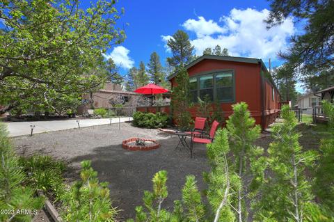 1095 E Hillside Dr, Munds Park, AZ 86017