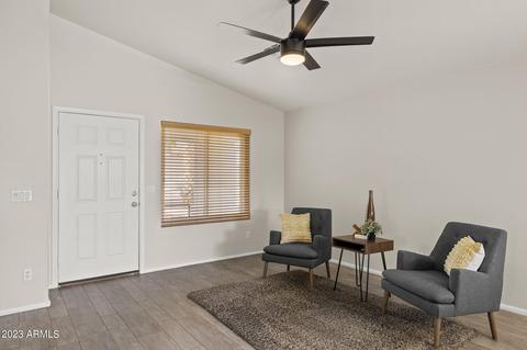3227 E Hononegh Dr, Phoenix, AZ 85050 photo 2