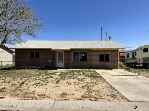 3017 S Apricot Loop, Safford, AZ 85546