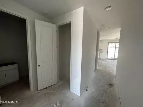 11530 E Ulysses Ave, Mesa, AZ 85212 photo 2