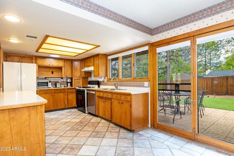 3475 NE Rainier Loop, Flagstaff, AZ 86004 photo 5