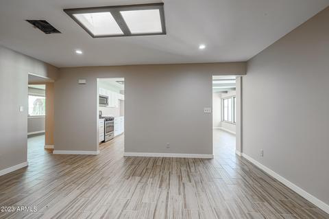 1104 E Campus Dr, Tempe, AZ 85282 photo 21