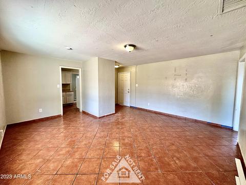3341 E Monte Vista Rd, Phoenix, AZ 85008 photo 9