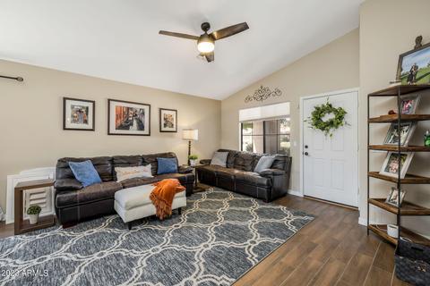 3243 E Hononegh Dr, Phoenix, AZ 85050 photo 7