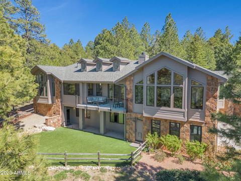 758 N Amberwood St, Flagstaff, AZ 86004