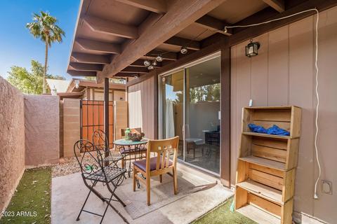 916 S Casitas Dr #D, Tempe, AZ 85281