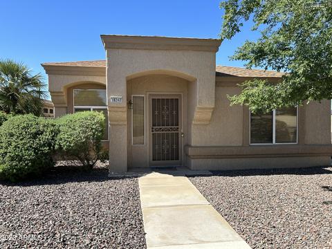 18242 N 136th Ave, Sun City West, AZ 85375