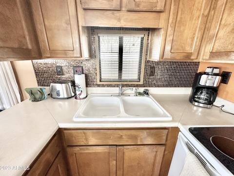 639 S Hawks Eye Dr, Apache Junction, AZ 85119 photo 32