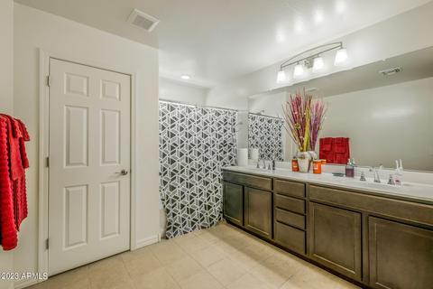 8258 E Inverness Ave, Mesa, AZ 85209 photo 10