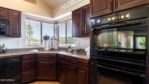 2161 S Boulder Ct, Gilbert, AZ 85295 photo 18