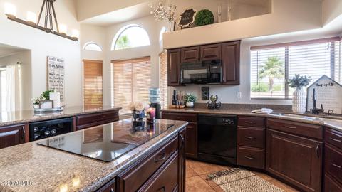 2161 S Boulder Ct, Gilbert, AZ 85295 photo 16