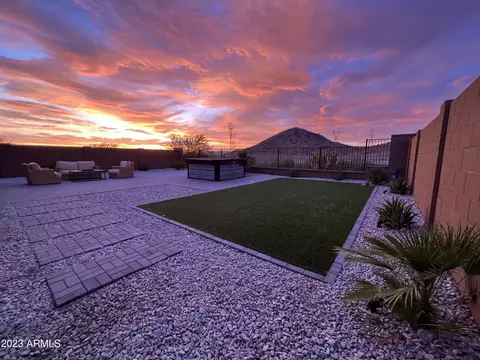 8709 S 167th Dr, Goodyear, AZ 85338