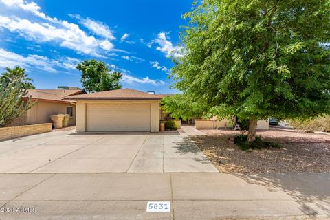5831 W Shangri La Rd, Glendale, AZ 85304