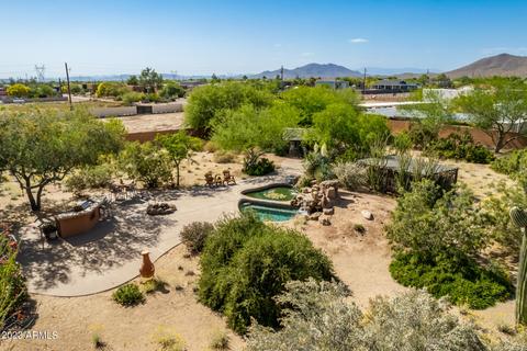 2222 E Maddock Rd, Phoenix, AZ 85086 photo 4
