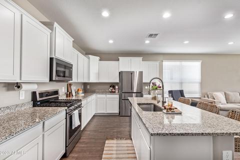 38134 W San Alvarez Ave, Maricopa, AZ 85138