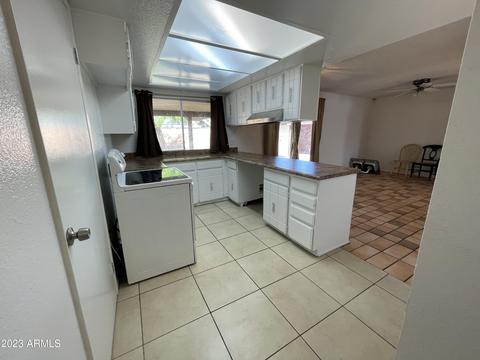 11821 N 42nd Dr N, Phoenix, AZ 85029
