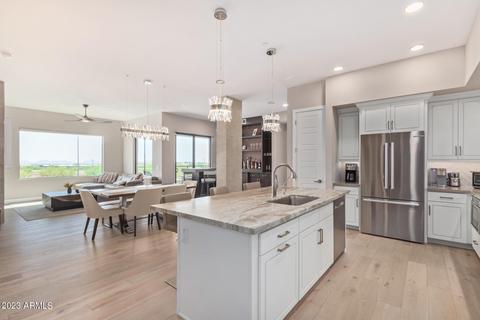 5250 E Deer Valley Dr #309, Phoenix, AZ 85054