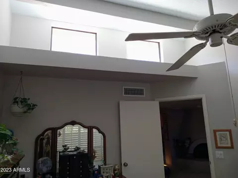 1024 E Lois Ln, Phoenix, AZ 85020 photo 14