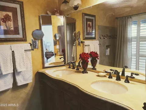 1024 E Lois Ln, Phoenix, AZ 85020 photo 8
