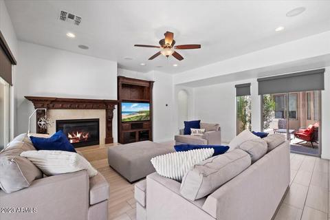 3649 E Sands Dr, Phoenix, AZ 85050 photo 2