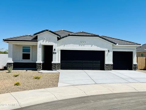 1044 W Castle Ct, Casa Grande, AZ 85122