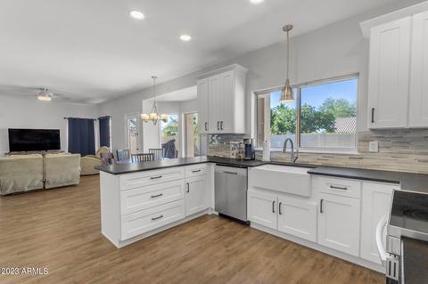 6206 E Virginia St, Mesa, AZ 85215 photo 9