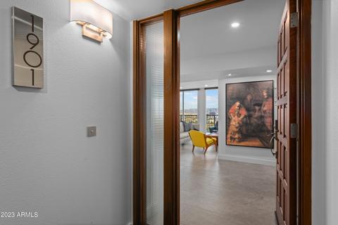 2323 N Central Ave #1901, Phoenix, AZ 85004