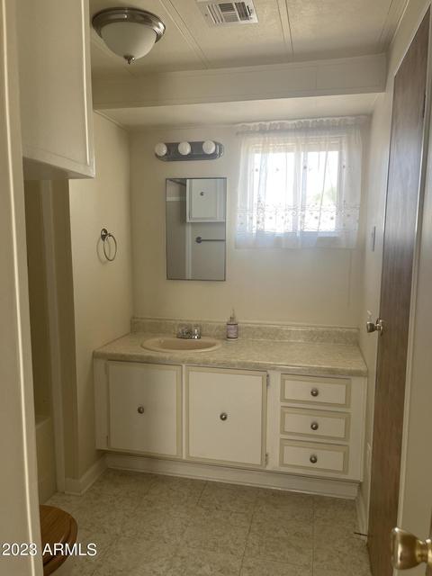 2519 E Oraibi Dr, Phoenix, AZ 85050 photo 26