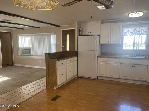 2519 E Oraibi Dr, Phoenix, AZ 85050 photo 13