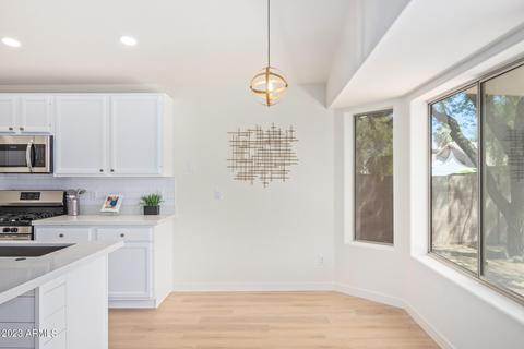 4661 E Summerhaven Dr, Phoenix, AZ 85044 photo 23