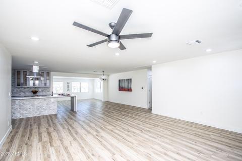 4102 E Cochise Rd, Phoenix, AZ 85028 photo 3