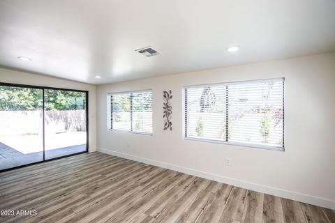 4102 E Cochise Rd, Phoenix, AZ 85028 photo 12