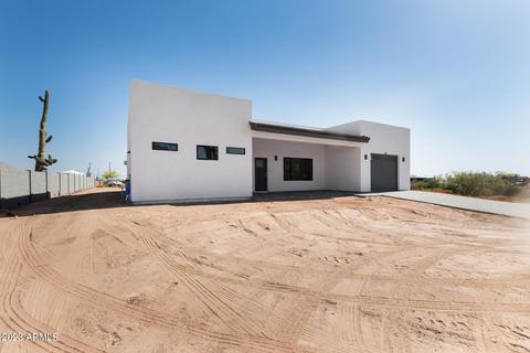 187 E Whiteley St, Apache Junction, AZ 85119 photo 3