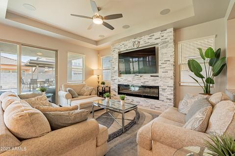 3927 E Arabian Dr, Gilbert, AZ 85296 photo 11