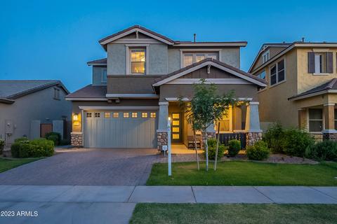 3927 E Arabian Dr, Gilbert, AZ 85296 photo 2