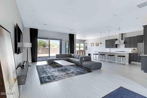 1118 E Paseo Way, Phoenix, AZ 85042 photo 4