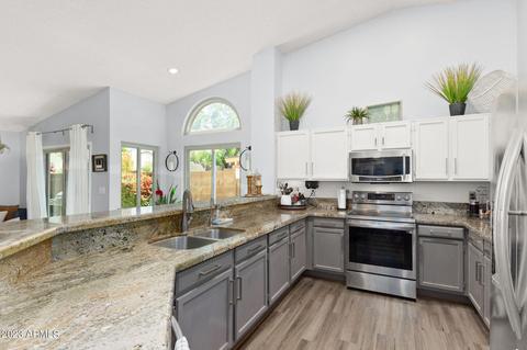 2746 E Rock Wren Rd, Phoenix, AZ 85048 photo 11