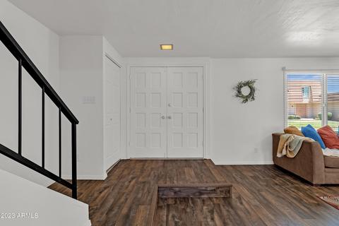 1626 E Logan Dr, Tempe, AZ 85282 photo 5