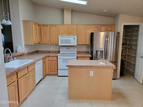 3301 S Goldfield Rd #2044, Apache Junction, AZ 85119 photo 11