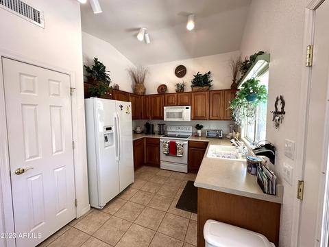 3545 E County Down Dr, Chandler, AZ 85249 photo 8