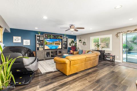 2025 E Ruby Ln, Phoenix, AZ 85024 photo 8