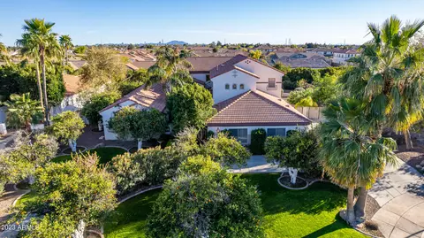3921 E Fairfield Cir, Mesa, AZ 85205