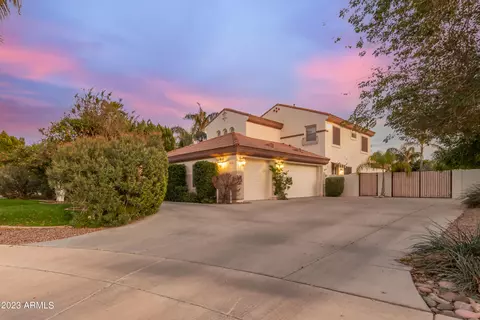 3921 E Fairfield Cir, Mesa, AZ 85205 photo 4