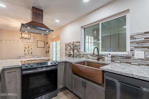 1502 E Almeria Rd, Phoenix, AZ 85006 photo 5