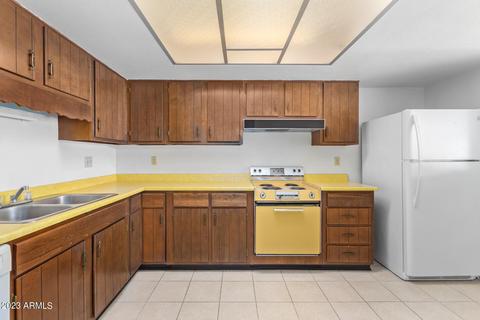 2523 W Sharon Ave, Phoenix, AZ 85029 photo 6