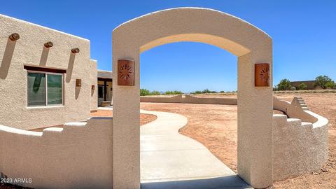 9111 S Hackney Pl, Hereford, AZ 85615 photo 2